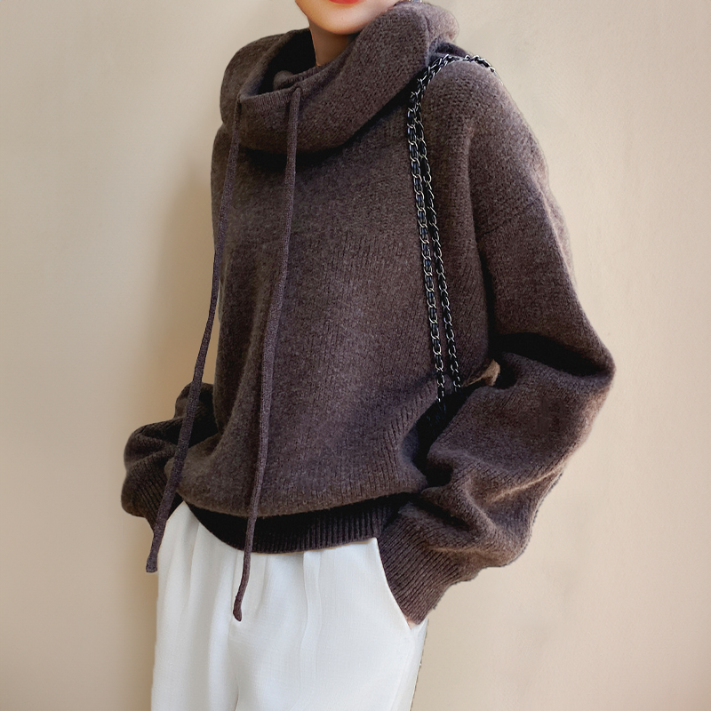 Isabeau | Merino Wool Turtleneck Sweater